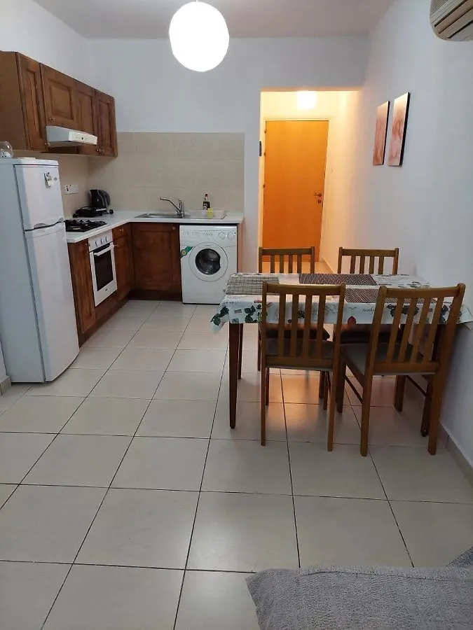 Appartement Larnaca City Center 02