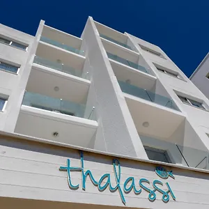 Aparthotel Costantiana Beach, Larnaca