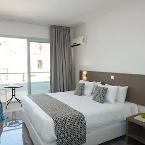 Aparthotel Blazer, Larnaka